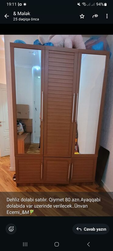 xacmazda tecili satilan evler: Dehliz dolabi satılır. Qiymet 80 azn.Ayaqqabi dolabida var uzerinde