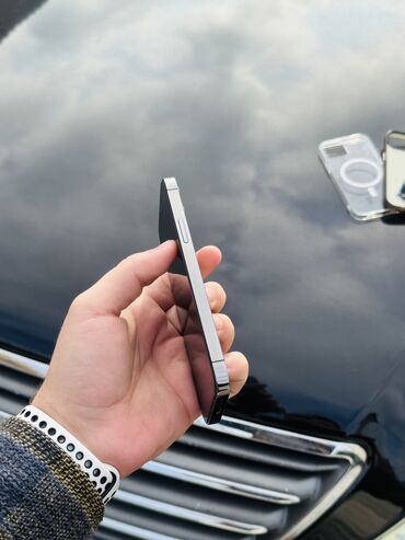 Apple iPhone: IPhone 12 Pro, 128 GB, Graphite, Simsiz şarj, Face ID — 10