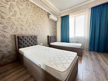 Долгосрочная аренда квартир: 4 комнаты, Риэлтор, Без подселения, С мебелью полностью — 5