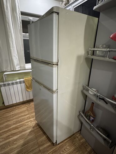 Soyuducular: İşlənmiş 3 qapılı Soyuducu Satılır, Təkərli -da lalafo.az — 2 Soyuducular: İşlənmiş 3 qapılı Soyuducu Satılır, Təkərli — 2