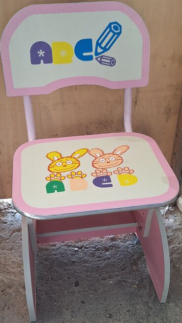 Uşaq masaları: Çox istifadə olunmayıb üstünə kitab yığılıb. Sadəcə işlədilmiyib deyə -da lalafo.az — 9 Uşaq masaları: Çox istifadə olunmayıb üstünə kitab yığılıb. Sadəcə işlədilmiyib deyə — 9