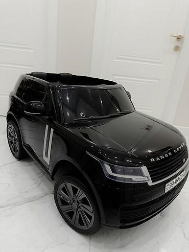 ev masin: 9-10 yaşa qədər uşaq üçün elektrikli Range Rover ride-on avtomobil - — 1