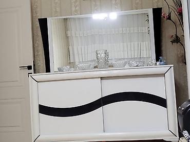 gul: Mebel dəsti – konsol və böyük güzgü - Rəng: ağ, üzərində qara dalğa — 1