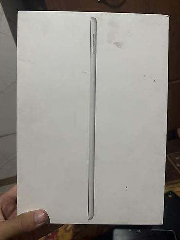 iphone 11 pr: Чист,все родное,мини торг имеется,по пустякам не писать. Apple iPad — 1