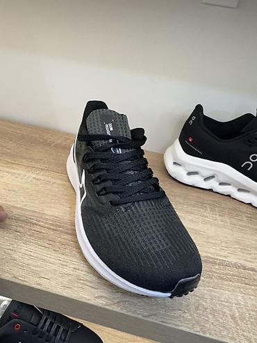 pegas: Мужские кроссовки, 44, Nike, Новый, цвет - Черный, Самовывоз — 4