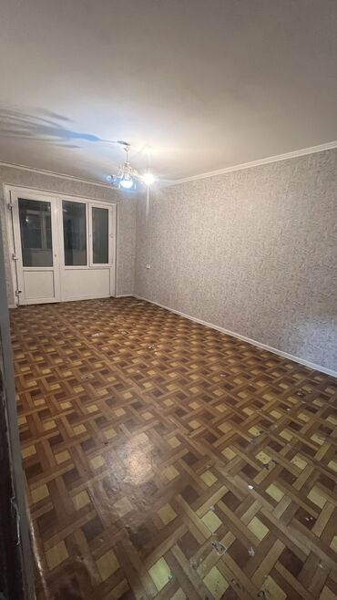 Продажа домов: 2 комнаты, 43 м², 104 серия, 1 этаж, Старый ремонт