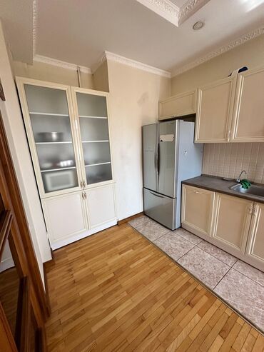 Долгосрочная аренда квартир: 3 комнаты, Агентство недвижимости — 10