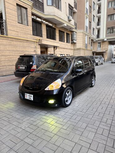 Honda: Honda Fit: 2003 г., 1.5 л, Вариатор, Бензин, Хэтчбэк — 2