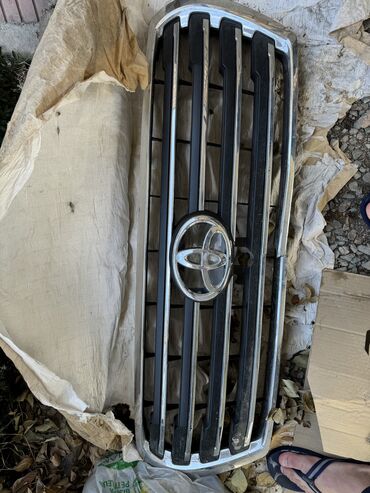 нексия 2 2014: Решетка радиатора Toyota 2014 г., Б/у, Оригинал, Япония