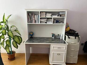 stul metbex: Təcili satilir