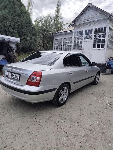 Hyundai Elantra: 2004 г., 1.6 л, Механика, Бензин, Седан