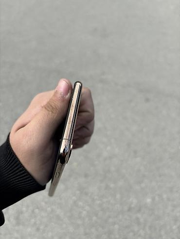 xs barter: IPhone Xs, Qızılı, Simsiz şarj — 8