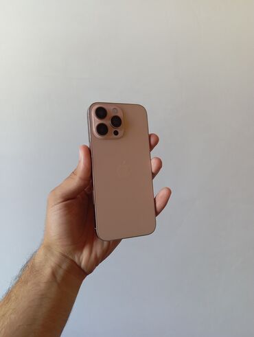 iphone 13 pro max 2 ci el: IPhone 16 Pro Max, Qızılı, Face ID
