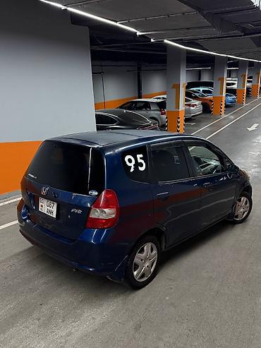 Haima: Honda Fit: 2003 г., 1.5 л, Автомат, Хэтчбэк — 3