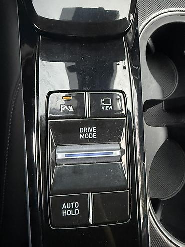 sonata гибрид: Hyundai Sonata: 2019 г., 2 л, Автомат, Гибрид, Фастбек — 8