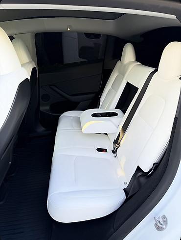 Tesla: Tesla Model Y: 2023 г., Электромобиль, Кроссовер lalafo.kg да — 10 Tesla: Tesla Model Y: 2023 г., Электромобиль, Кроссовер — 10