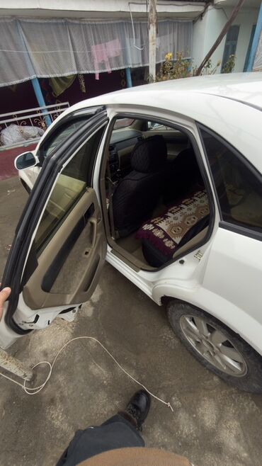 Daewoo: Daewoo Lacetti: 2003 г., 1.6 л, Механика, Бензин, Седан — 10