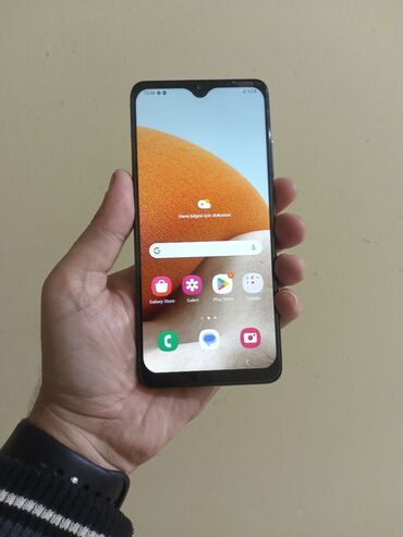 masin ucun kalonka satilir: Samsung Galaxy A32, 128 ГБ, цвет - Черный, Сенсорный