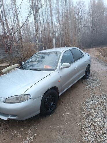 мерседес машына: Hyundai Avante: 1996 г., 1.5 л, Механика, Бензин