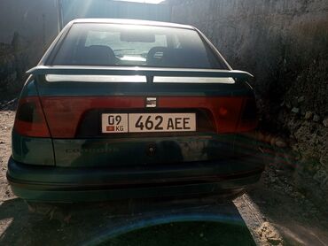 жип сатам: Seat Cordoba: 1994 г., 1.8 л, Механика, Бензин, Седан