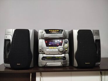 аппаратура музыкалный: Продаю Panasonic Twin Woofer музыкальный центр есть AUX есть и другие
