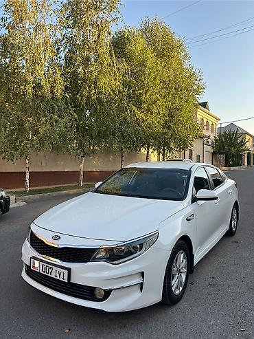 byd e2: Kia K5: 2017 г., 2 л, Автомат, Газ, Седан — 1