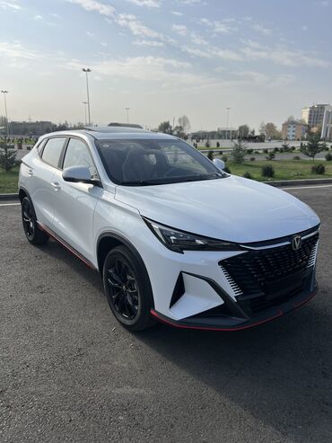 Changan : 2024 г., 1.5 л, Бензин, Кроссовер