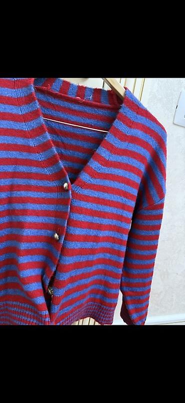 mango canta: Zolaqlı kardiqan - Modell: V-yaxa, ön hissədə düyməli - Rənglər: tünd — 2