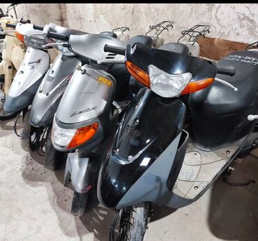Скутеры: Скутер Suzuki, 50 куб. см, Бензин, Б/у