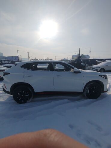 Changan: Changan X5 Plus: 2025 г., 1.5 л, Робот, Бензин, Кроссовер — 5