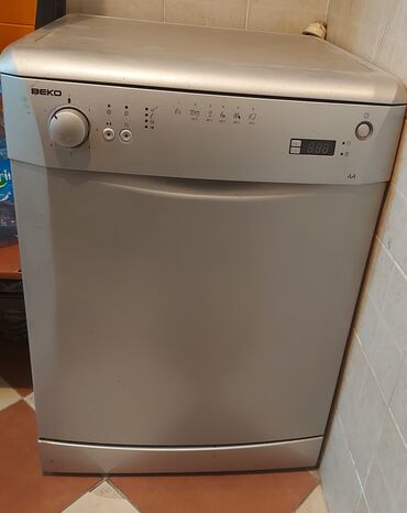Qabyuyan maşınlar: Qabyuyan maşın Beko, Tam qabaritli (60 sm.), Ayrıca dayanan