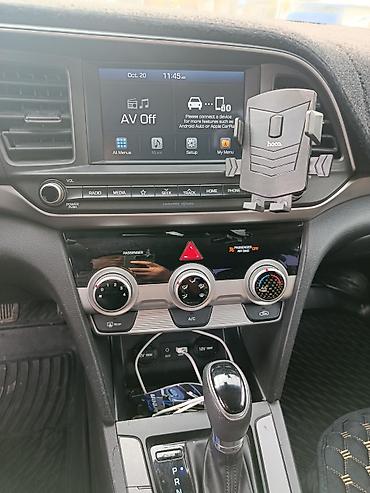 Транспорт: Hyundai Elantra: 2018 г., 2 л, Автомат, Бензин, Седан — 7