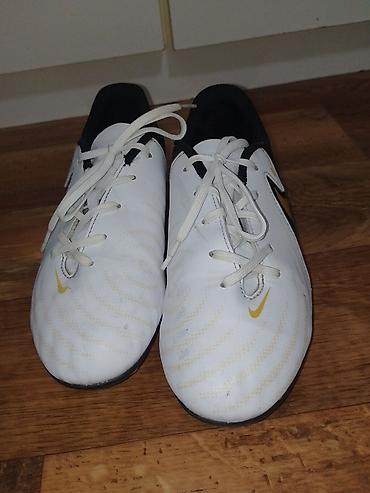 Kopačke: Nike kopačke za prirodnu travu br 36 - Model: Nike (klasična linija sa — 8