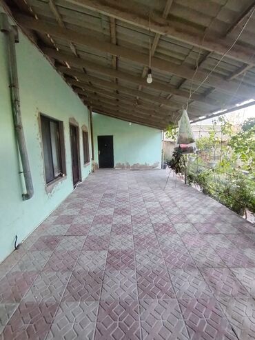 Həyət evləri və villaların satışı: 4 otaqlı, 100 kv. m, Orta təmir — 1