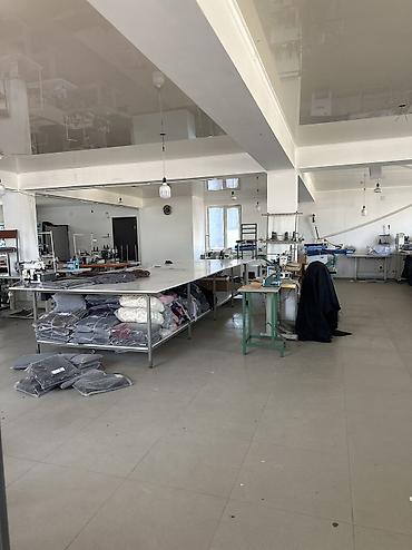 работа в склад: Сдаю Швейный цех, 200 м², Электричество, 3-фазная система электроснабжения, Система кондиционирования, Первая линия — 3