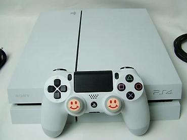 igrice 250: Sony PlayStation 4 (novija fat generacija), beli model, servisirana i — 1