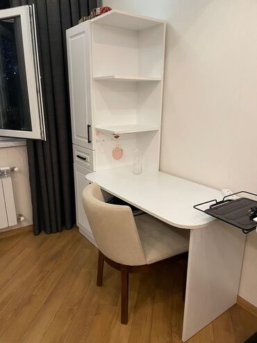 шкаф для документов с замком: Ağ rəngli çoxfunksiyalı iş masası və saxlama modulu dəsti - Kompakt