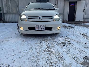 Toyota: Toyota ist: 2002 г., 1.5 л, Автомат, Бензин, Хэтчбэк — 2