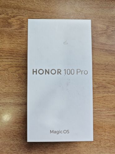 мобильные телефоны обмен: Honor 90 Pro, Жаңы, 256 ГБ, түсү - Боз, 2 SIM