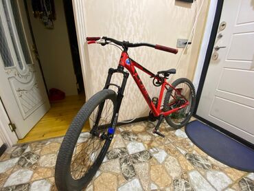 İdman velosipedləri: İşlənmiş Dağ velosipedi Cube, 28", sürətlərin sayı: 9, Ödənişli çatdırılma — 5