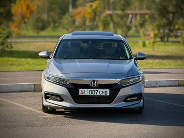 продажа аварийных автомобилей: Honda Accord: 2018 г., 1.5 л, Вариатор, Бензин, Седан