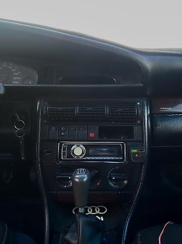 винтовой компресор: Audi 100: 1991 г., Седан — 9