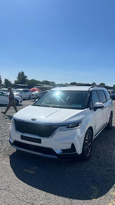 борт на спринтер: Kia Carnival: 2021 г., 2.2 л, Автомат, Дизель, Минивэн — 2