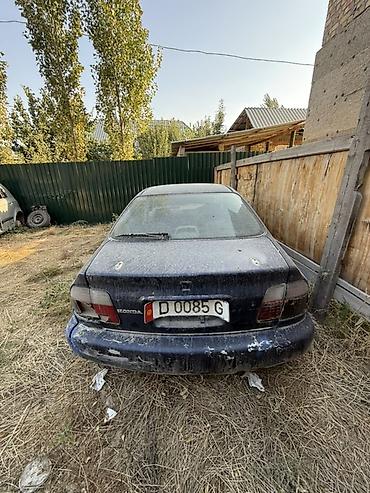 не пригодился: Honda Civic: 1990 г., Седан — 2