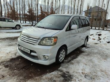 вокси ноах: Toyota Noah: 2003 г., 2 л, Автомат, Бензин, Минивэн