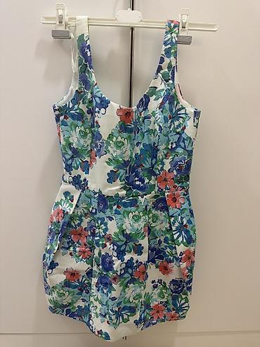 Qadın geyimləri: Gündəlik don, Mini, Zara, S — 1