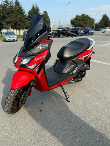 Motosikletlər: - JET50, 50 sm3, 2024 il, 300 km