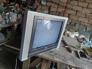 tv box satisi: Televizor satılır.tam işlək vəziyyətdədi.qiyməti 30 manat.ünvan — 3