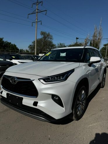 хорошая качественная обувь: Toyota Highlander 2025г с русификацией Белого цвета 46400$ Черного