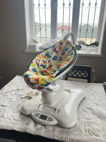 Uşaqlar üçün digər mallar: 4moms MamaRoo uşaq yelləncəyi. Uşağın rahatlığı üçün müxtəlif hərəkət